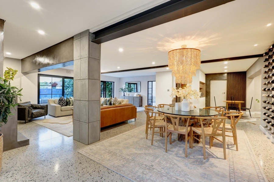 6 Bedroom Property for Sale in Welgemoed Western Cape